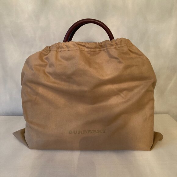 Auth. Burberry Leather & House Check Medium Banner Handbag With Strap *MINT* - Picture 3 of 16
